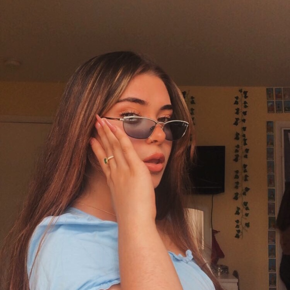 Meet your Posher, Sarah